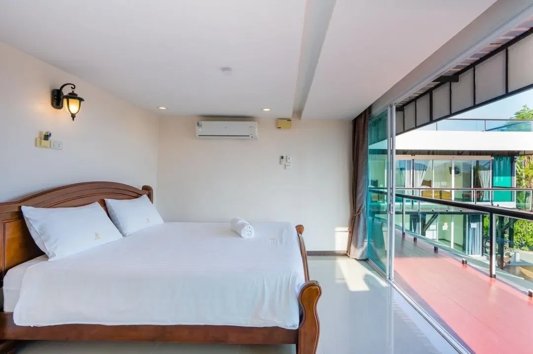 Royal bluetic pool villa by stay classy @Cha-am第2张