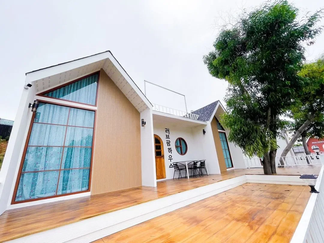 White Lotus House n.13 พัทยา สูงสุด 6 คน