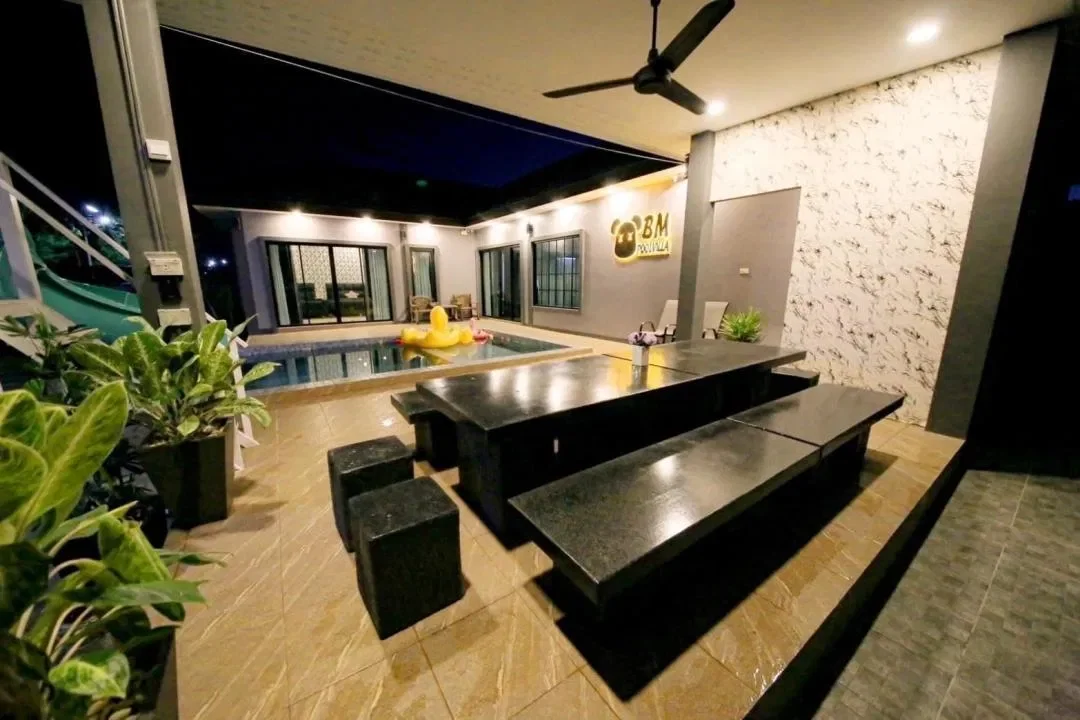 Super BM Poolvilla Pattaya รูปที่ 16