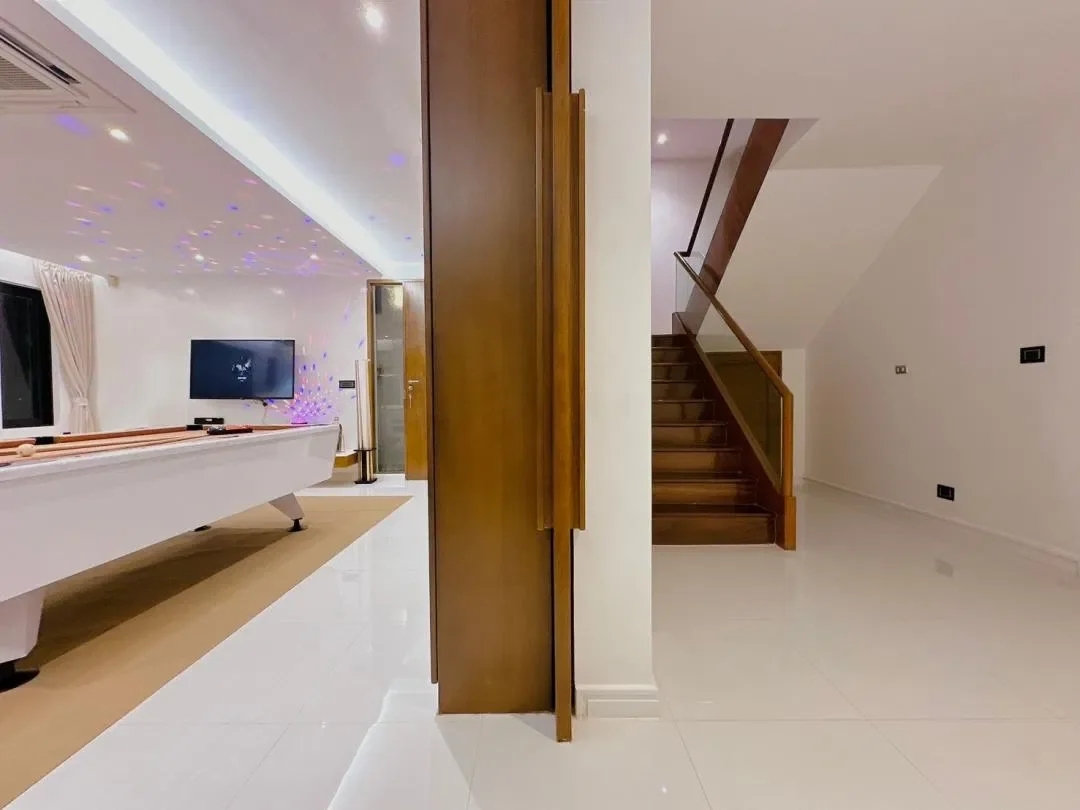 Lunlana Sea View Pool Villa Pattaya第32张