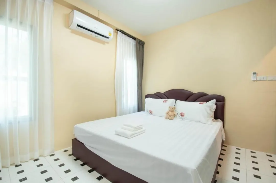 Nordich Haus Pool Villa บางเสร่ รูปที่ 3