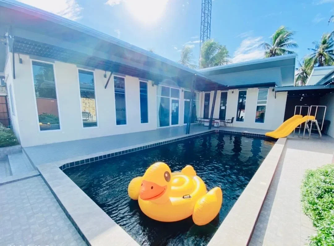 The Seasonal Poolvilla บ้านราชพฤกษ์ (4นอน 3น้ำ) 芭提雅 最多可入住 17 人