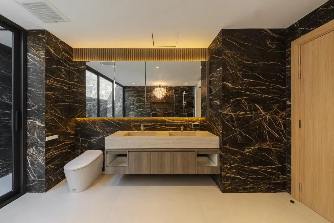 The Elegant รูปที่ 2