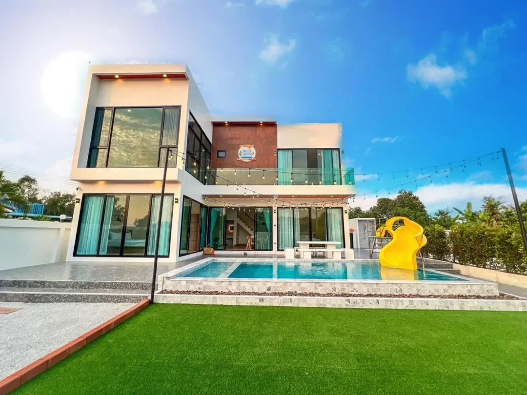 Dolly Pool Villa Sattahip สัตหีบ สูงสุด 19 คน