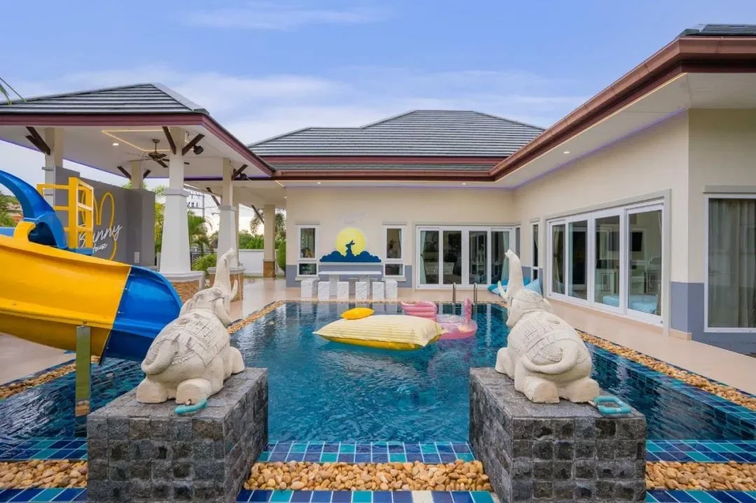 Bunny house พัทยา สูงสุด 15 คน
