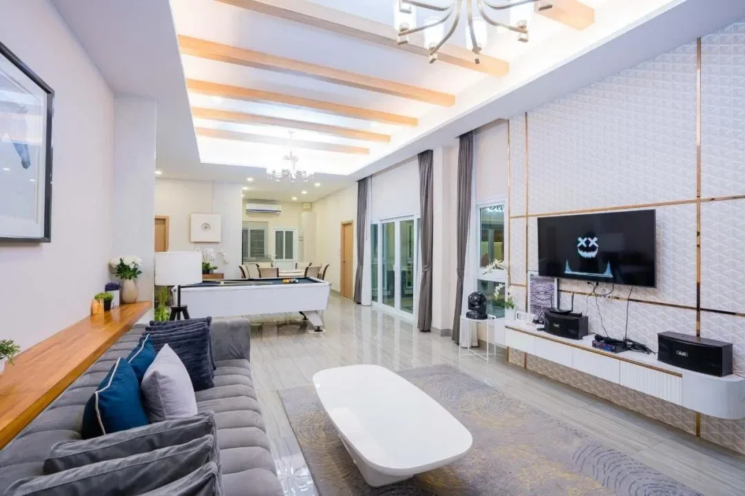 Beverly Hills รูปที่ 22