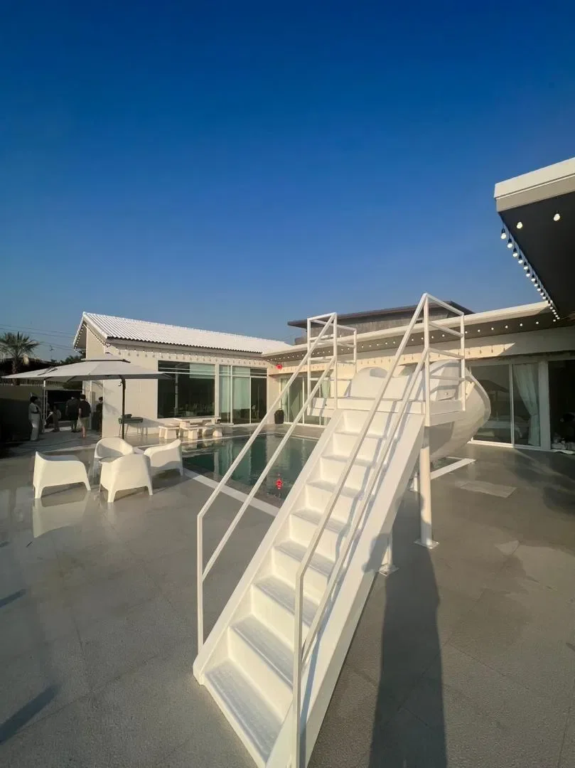 THE SEA PANO บางแสน บางแสน สูงสุด 25 คน