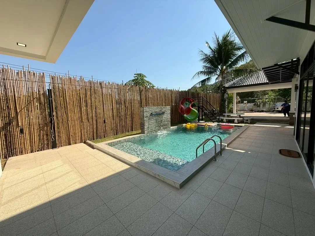 J Pool บางเสร่ รูปที่ 22