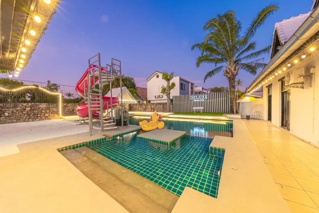 Deluxe pool villa พัทยา สูงสุด 30 คน