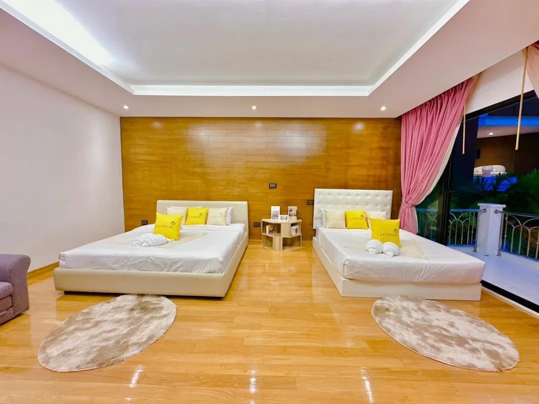 Lunlana Sea View Pool Villa Pattaya第2张