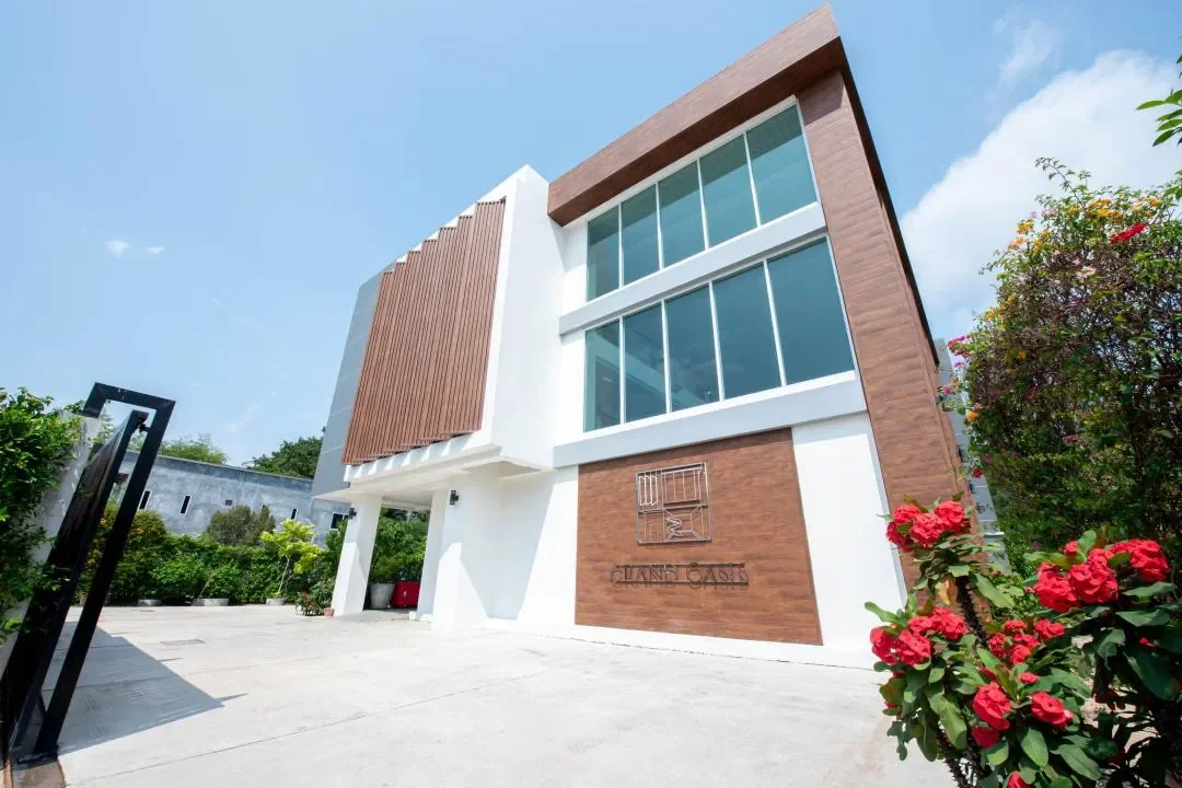 Grand Oasis พัทยา สูงสุด 60 คน