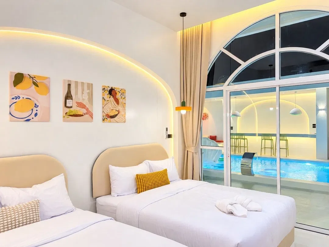 Villa de navian พัทยา สูงสุด 35 คน